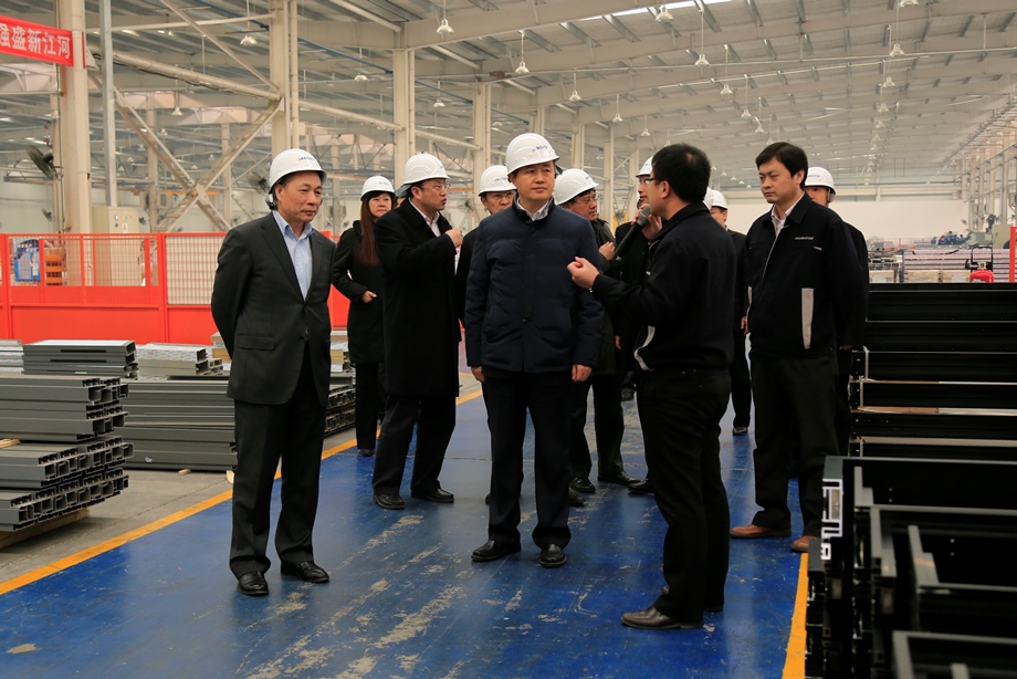 北京市委常委、宣传部长李伟一行莅临九五至尊VI老品牌建设专题调研